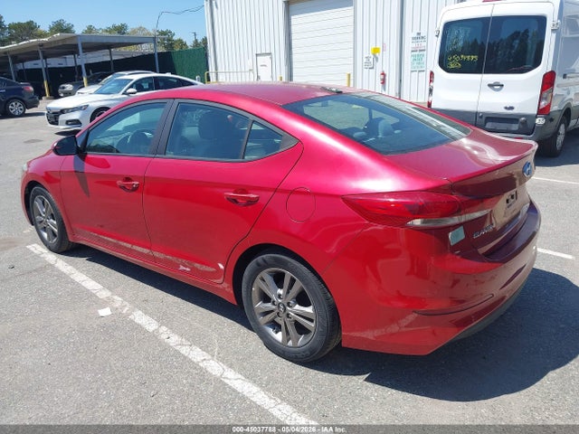 45037788 :رقم المزاد ، 5NPD84LFXHH075949 vin ، 2017 Hyundai Elantra Se مزاد بيع