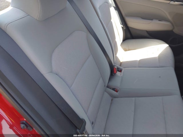 45037788 :رقم المزاد ، 5NPD84LFXHH075949 vin ، 2017 Hyundai Elantra Se مزاد بيع