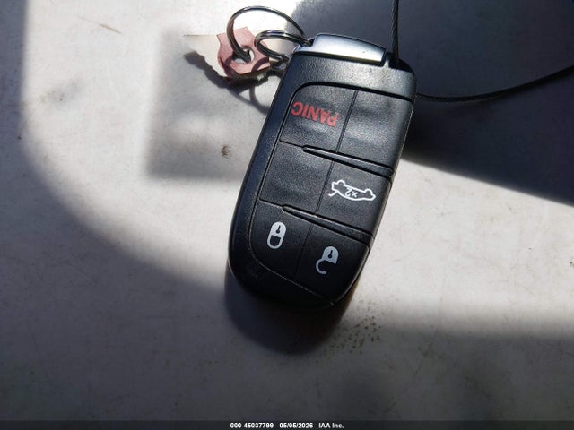 Продажа на аукционе авто 2022 Dodge Challenger Sxt, vin: 2C3CDZAG8NH149054, номер лота: 45037799