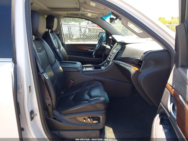 Продаж на аукціоні авто 2017 Cadillac Escalade Luxury, vin: 1GYS4BKJ0HR274931, номер лоту: 45037826