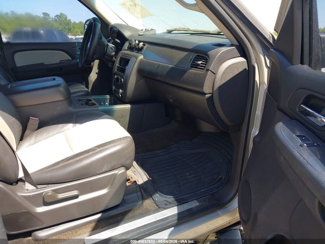 Продажа на аукционе авто 2007 Chevrolet Tahoe Lt, vin: 1GNFC13J27R424417, номер лота: 45037832