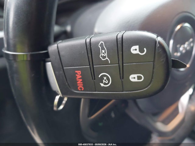 1C4RJEAG6MC681122 Jeep Grand Cherokee Laredo X 4x2