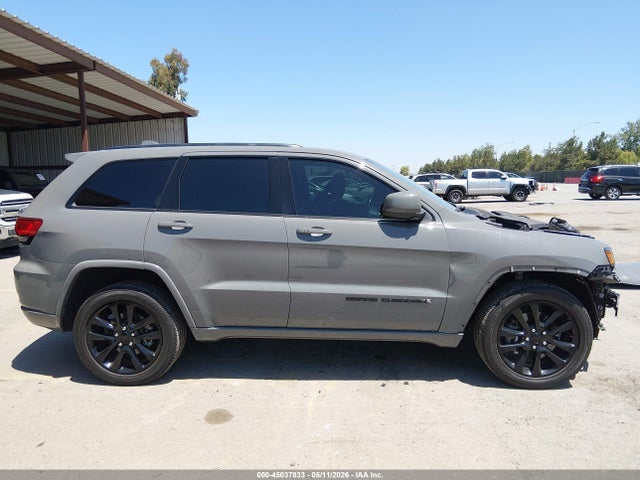 1C4RJEAG6MC681122 Jeep Grand Cherokee Laredo X 4x2