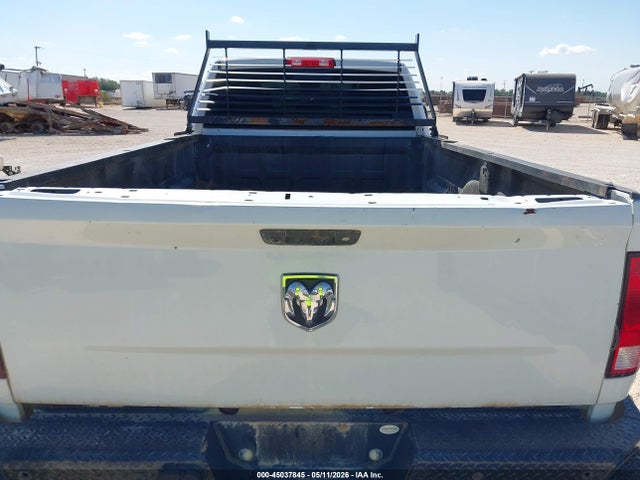 45037845 :رقم المزاد ، 3C6TR5HT7JG242156 vin ، 2018 Ram 2500 Tradesman  4x4 8' Box مزاد بيع