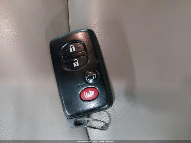 45037850 :رقم المزاد ، JTEES42A382039982 vin ، 2008 Toyota Highlander Limited مزاد بيع