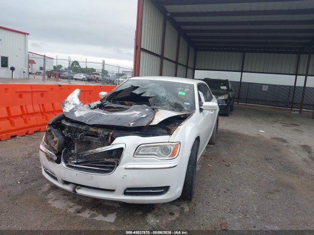 Продаж на аукціоні авто 2012 Chrysler 300, vin: 2C3CCAAG8CH104925, номер лоту: 45037870