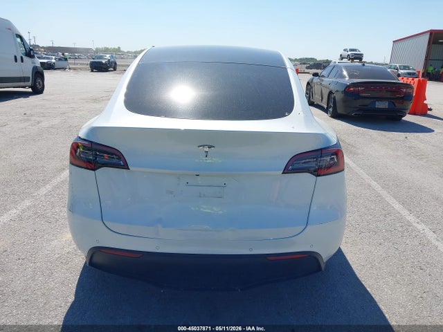Продаж на аукціоні авто 2021 Tesla Model Y Standard Range Rear-wheel Drive, vin: 5YJYGDED4MF107545, номер лоту: 45037871