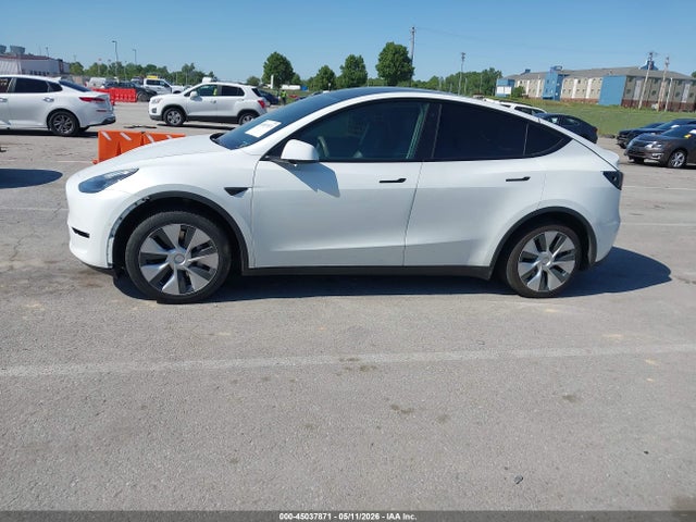 Продаж на аукціоні авто 2021 Tesla Model Y Standard Range Rear-wheel Drive, vin: 5YJYGDED4MF107545, номер лоту: 45037871