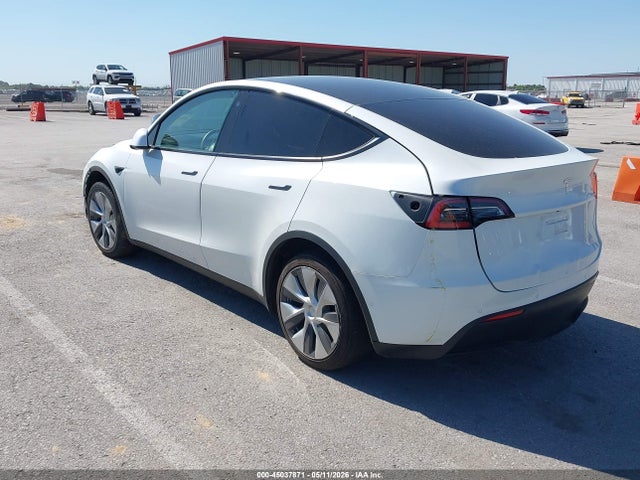 Продаж на аукціоні авто 2021 Tesla Model Y Standard Range Rear-wheel Drive, vin: 5YJYGDED4MF107545, номер лоту: 45037871