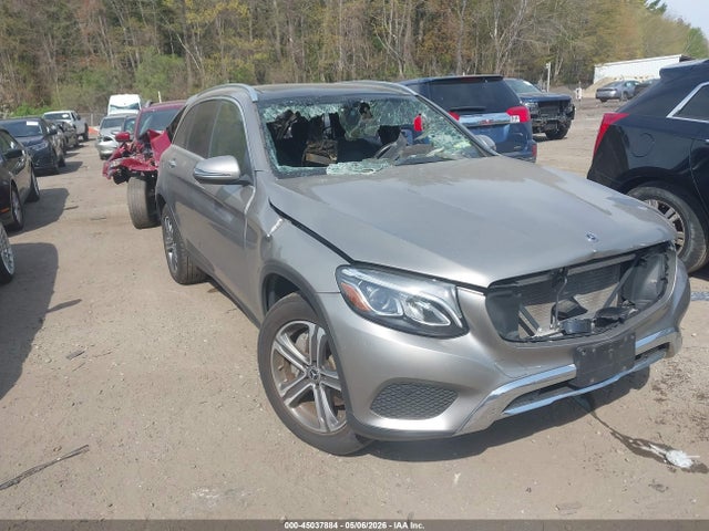 45037884 :رقم المزاد ، WDC0G4KB6KF576073 vin ، 2019 Mercedes-benz Glc 300 4matic مزاد بيع