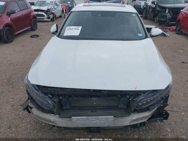 Продажа на аукционе авто 2018 Honda Accord Touring, vin: 1HGCV1F99JA013661, номер лота: 45037926