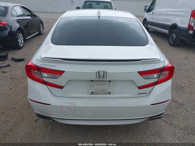Продажа на аукционе авто 2018 Honda Accord Touring, vin: 1HGCV1F99JA013661, номер лота: 45037926