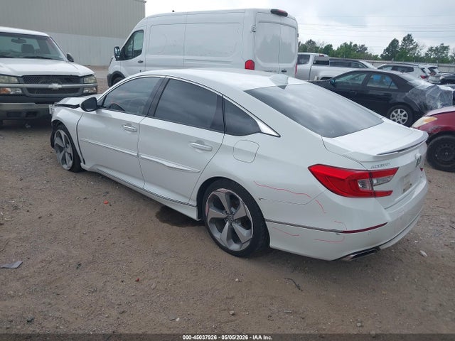 Продажа на аукционе авто 2018 Honda Accord Touring, vin: 1HGCV1F99JA013661, номер лота: 45037926