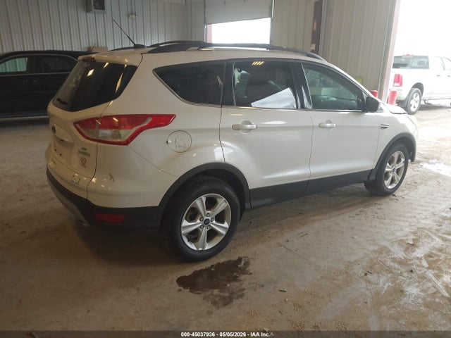 45037936 :رقم المزاد ، 1FMCU0GX9EUB17740 vin ، 2014 Ford Escape Se مزاد بيع
