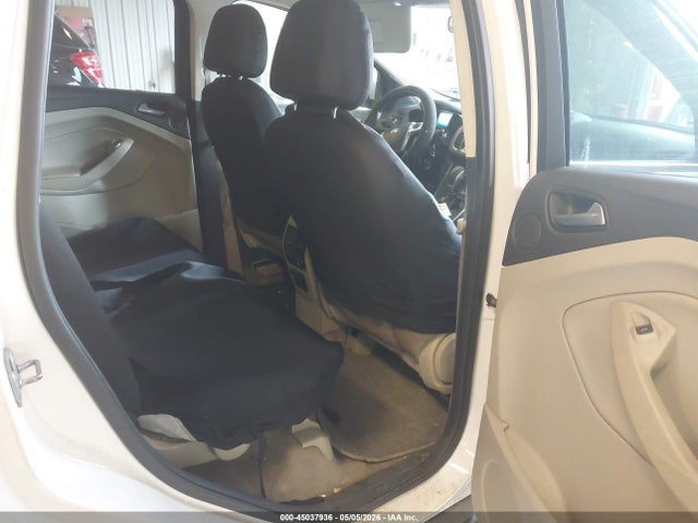 45037936 :رقم المزاد ، 1FMCU0GX9EUB17740 vin ، 2014 Ford Escape Se مزاد بيع