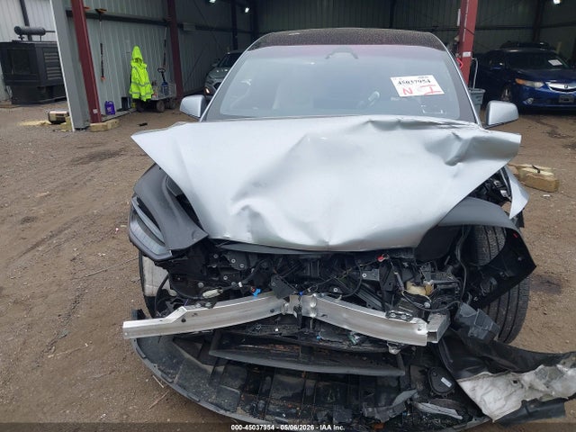 45037954 :رقم المزاد ، 7SAXCDE54SF472338 vin ، 2025 Tesla Model X Long Range مزاد بيع