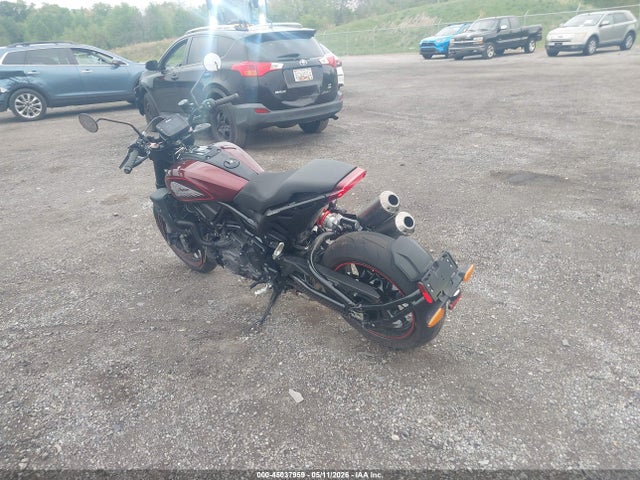 45037959 :رقم المزاد ، 56KRZS257N3008016 vin ، 2022 Indian Motorcycle Co. Ftr S مزاد بيع