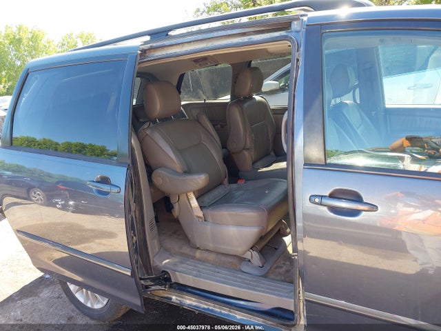 Продажа на аукционе авто 2009 Toyota Sienna Xle, vin: 5TDZK22CX9S266396, номер лота: 45037978