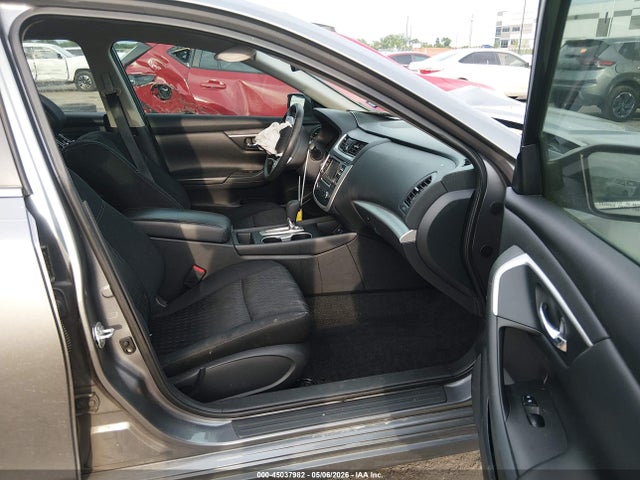 45037982 :رقم المزاد ، 1N4AL3APXJC232555 vin ، 2018 Nissan Altima 2.5 S مزاد بيع