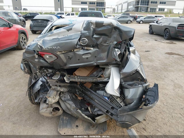 45037982 :رقم المزاد ، 1N4AL3APXJC232555 vin ، 2018 Nissan Altima 2.5 S مزاد بيع