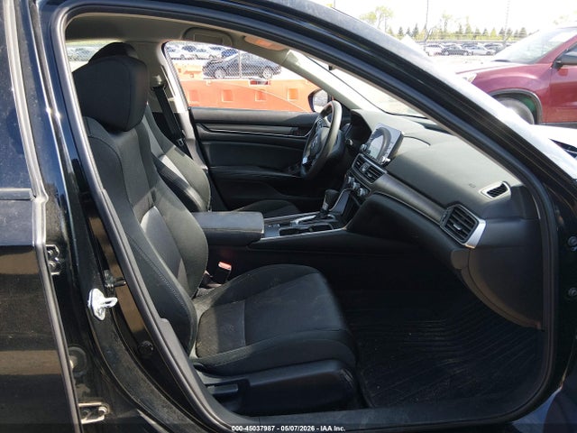 2018 Honda Accord Lx მანქანა იყიდება აუქციონზე, vin: 1HGCV1F14JA004683, აუქციონის ნომერი: 45037987