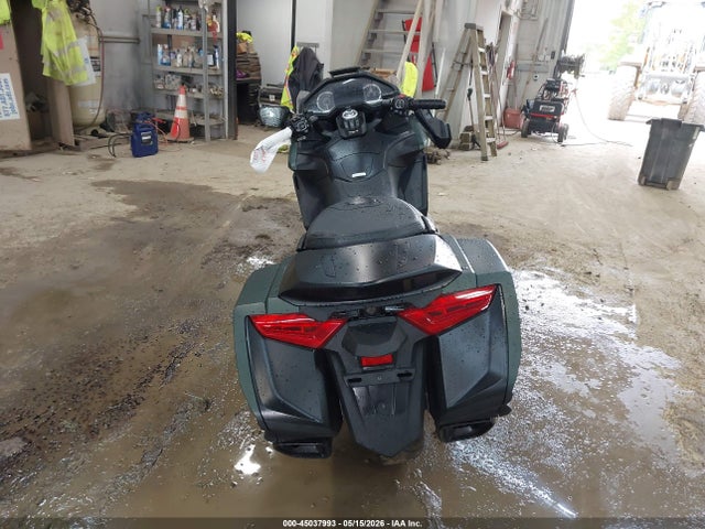 JH2SC7916RK600177 Honda Gl1800 B