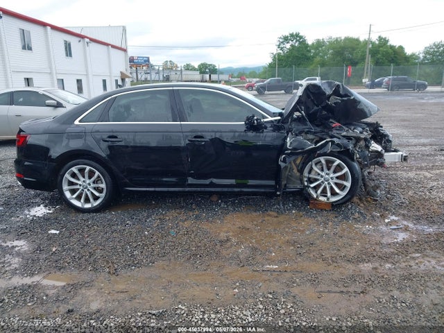 WAUFNAF4XKN004801 Audi A4 45 Premium