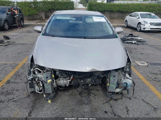 Toyota Prius Prime Premium 2017 JTDKARFP9H3056558 Image 13