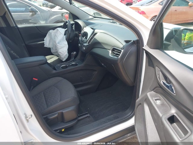 2GNAXKEX3J6325579 Chevrolet EQUINOX LT