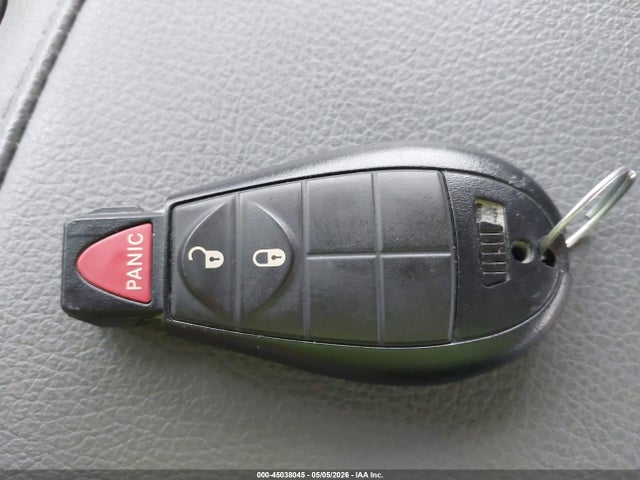 45038045 :رقم المزاد ، 1C6RR7LG1GS274425 vin ، 2016 Ram 1500 Slt مزاد بيع