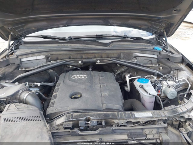 WA1LFAFP9FA051323 Audi Q5 2.0t Premium