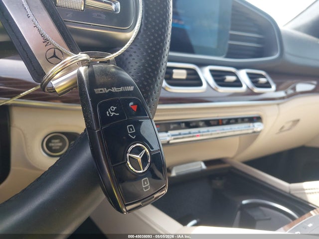 Продаж на аукціоні авто 2022 Mercedes-benz Amg Gls 63 4matic, vin: 4JGFF8KE5NA815596, номер лоту: 45038093