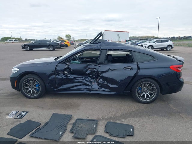 WBAJV6C56JBC99726 BMW 640i Gran Turismo Xdrive
