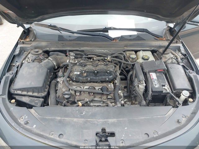 45038122 :رقم المزاد ، 2G1105S31J9135156 vin ، 2018 Chevrolet Impala 1lt مزاد بيع
