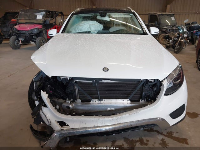 45038140 :رقم المزاد ، WDC0G4JB3HF243808 vin ، 2017 Mercedes-benz Glc 300 مزاد بيع