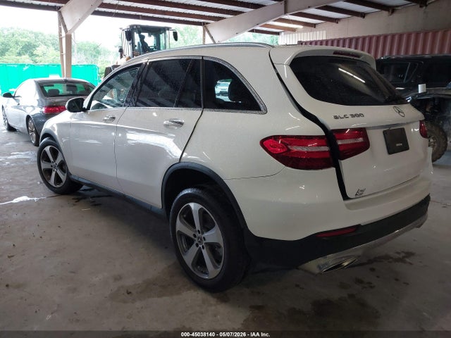 45038140 :رقم المزاد ، WDC0G4JB3HF243808 vin ، 2017 Mercedes-benz Glc 300 مزاد بيع