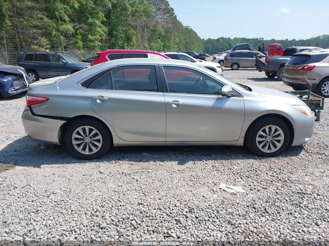 Продажа на аукционе авто 2015 Toyota Camry Le, vin: 4T1BF1FK7FU938516, номер лота: 45038158