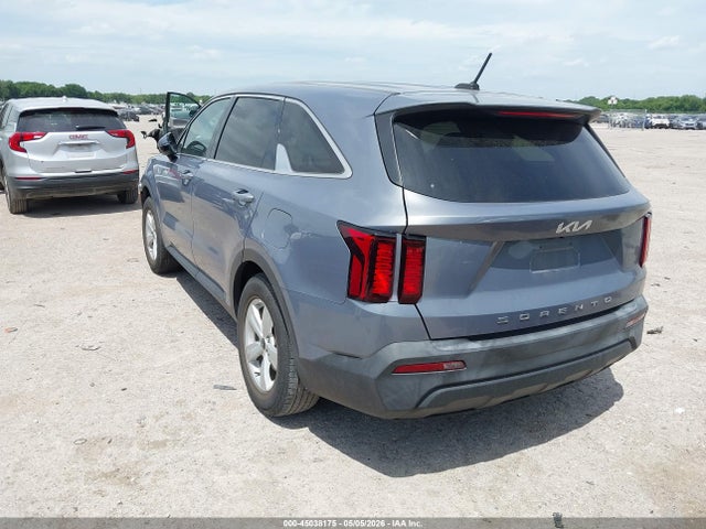 Продажа на аукционе авто 2022 Kia Sorento Lx, vin: 5XYRG4LCXNG099041, номер лота: 45038175