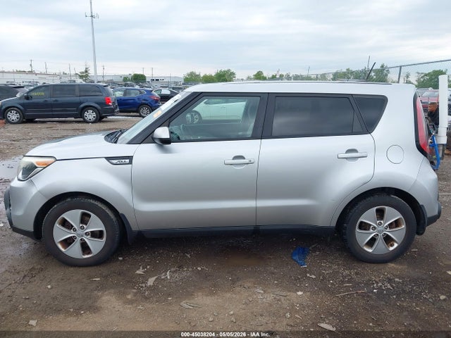 45038204 :رقم المزاد ، KNDJN2A21F7750802 vin ، 2015 Kia Soul مزاد بيع