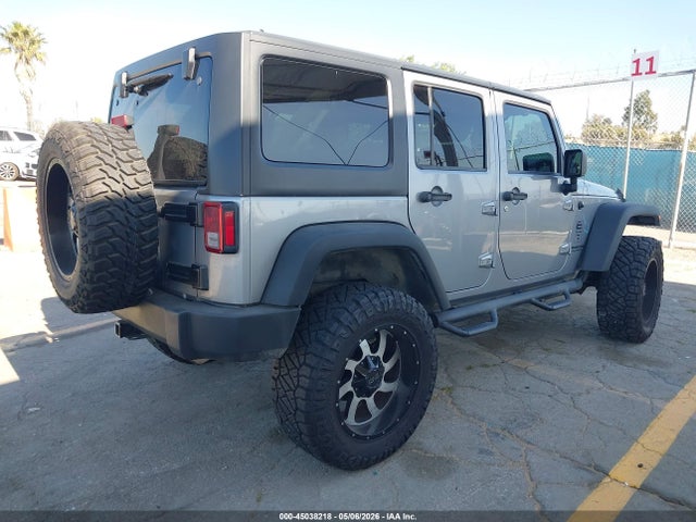 45038218 :رقم المزاد ، 1C4BJWFG3FL757639 vin ، 2015 Jeep Wrangler Unlimited Rubicon مزاد بيع