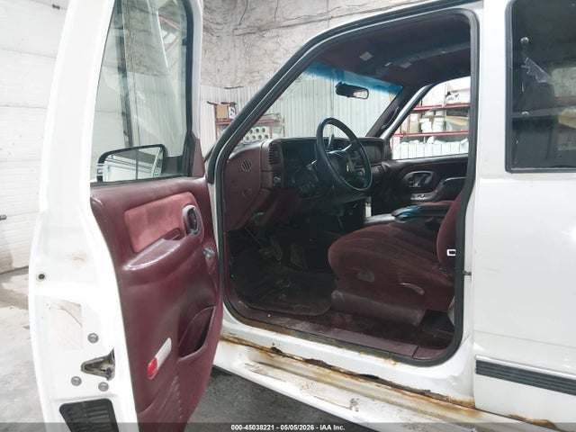 1998 Gmc Sierra 1500 Sl Wideside მანქანა იყიდება აუქციონზე, vin: 1GTEK19R3WR506000, აუქციონის ნომერი: 45038221