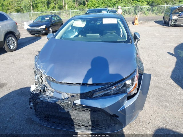 Продажа на аукционе авто 2021 Toyota Corolla Le, vin: JTDEPMAE6MJ175730, номер лота: 45038223