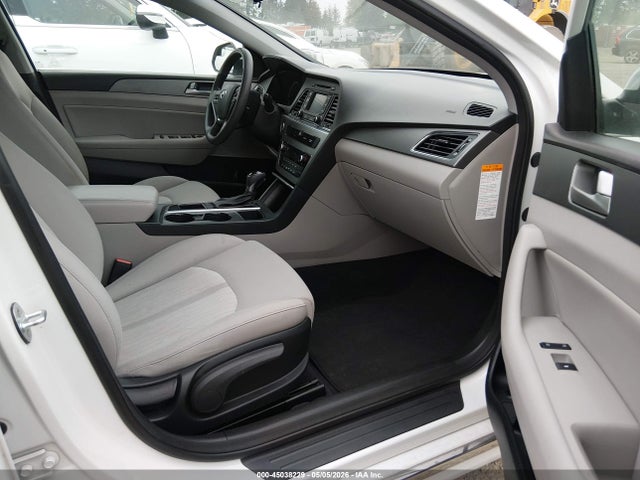 KMHE24L13GA009240 Hyundai Sonata Hybrid Se