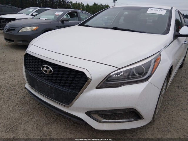 KMHE24L13GA009240 Hyundai Sonata Hybrid Se