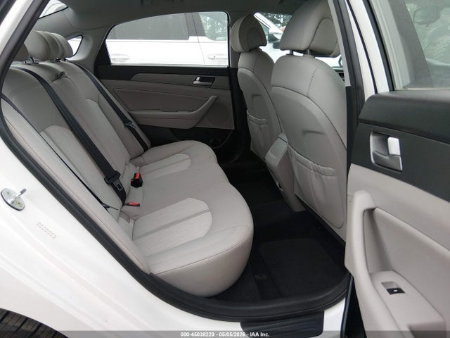 KMHE24L13GA009240 Hyundai Sonata Hybrid Se