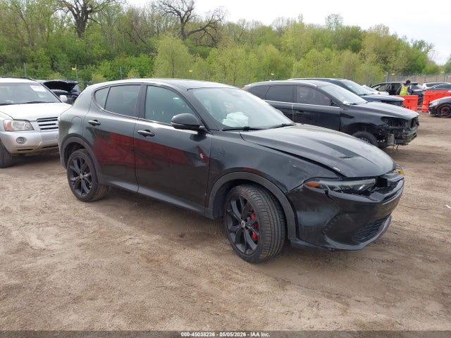 Auction sale of the 2024 Dodge Hornet Gt Plus Awd, vin: ZACNDFAN4R3A40197, lot number: 45038236