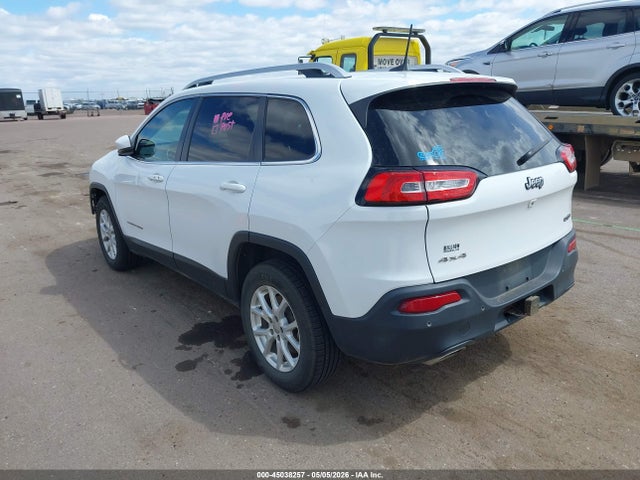 45038257 :رقم المزاد ، 1C4PJMCS3GW215928 vin ، 2016 Jeep Cherokee Latitude مزاد بيع