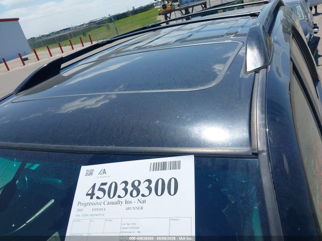 45038300 :رقم المزاد ، JTEBU14R250076754 vin ، 2005 Toyota 4runner Sr5 V6 مزاد بيع