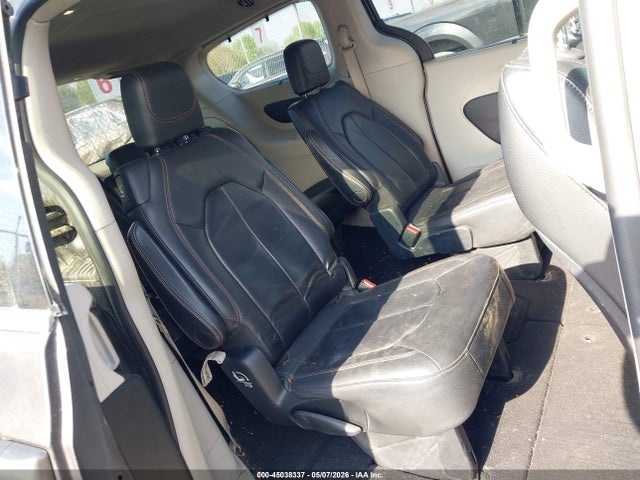 Продаж на аукціоні авто 2017 Chrysler Pacifica Touring-l, vin: 2C4RC1BG9HR719988, номер лоту: 45038337
