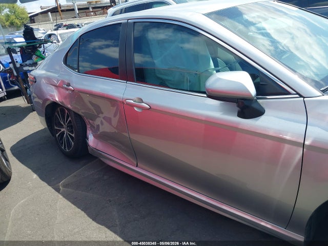 Продажа на аукционе авто 2018 Toyota Camry Se, vin: 4T1B11HK5JU599405, номер лота: 45038345